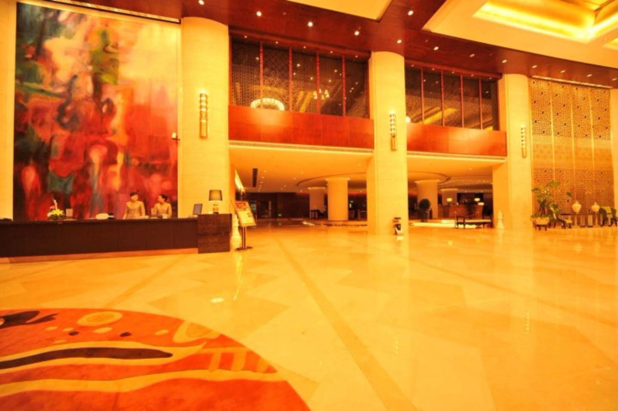 S&N Dalian Hotel Eksteriør bilde